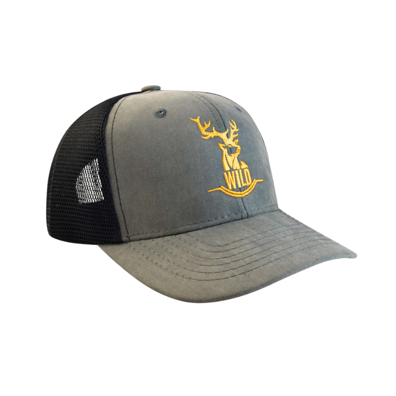 Gorra con malla suave doble capa y ajustador snapback de  plástico, horma M-PRO/ perfil medio, estructura rígida
